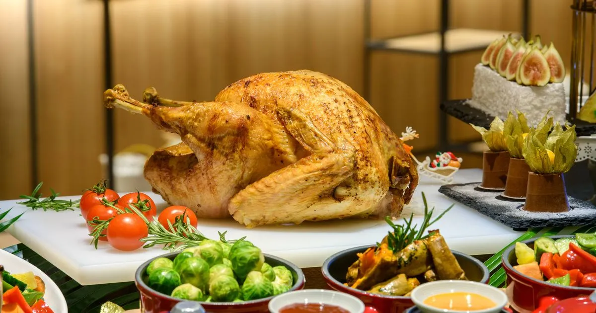 Moet je een kalkoen met folie bedekken? Zes koks geven duidelijkheid