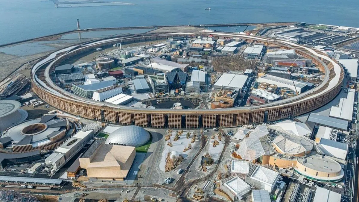 De grote ring van Yumeshima: ontdekking van het enorme bouwwerk